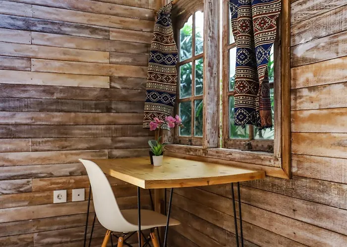 Paradise Lotus - Private House, Shared Pool - Min To Canggu